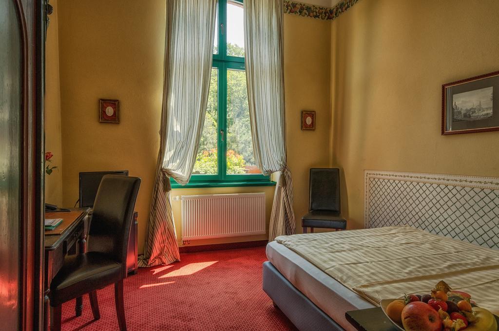 Hotel Zur Henne Naumburg  Bagian luar foto