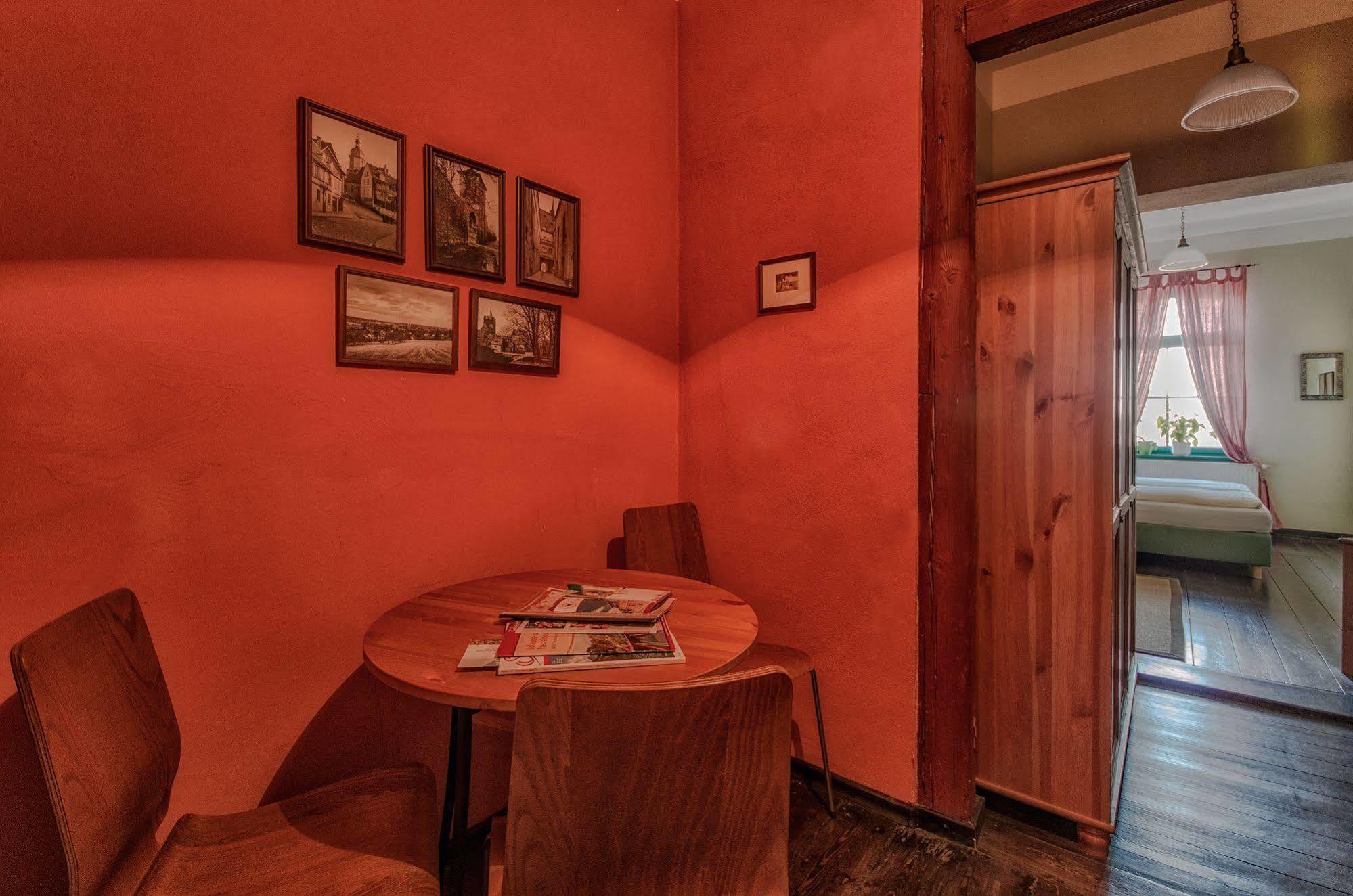 Hotel Zur Henne Naumburg  Bagian luar foto